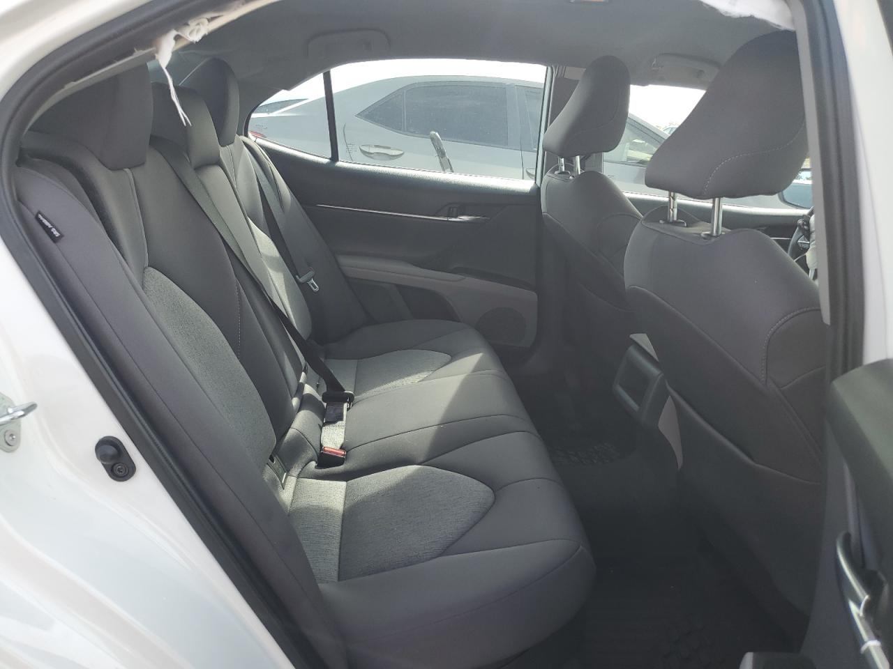 2022 TOYOTA CAMRY LE VIN:4T1C31AK5NU571392