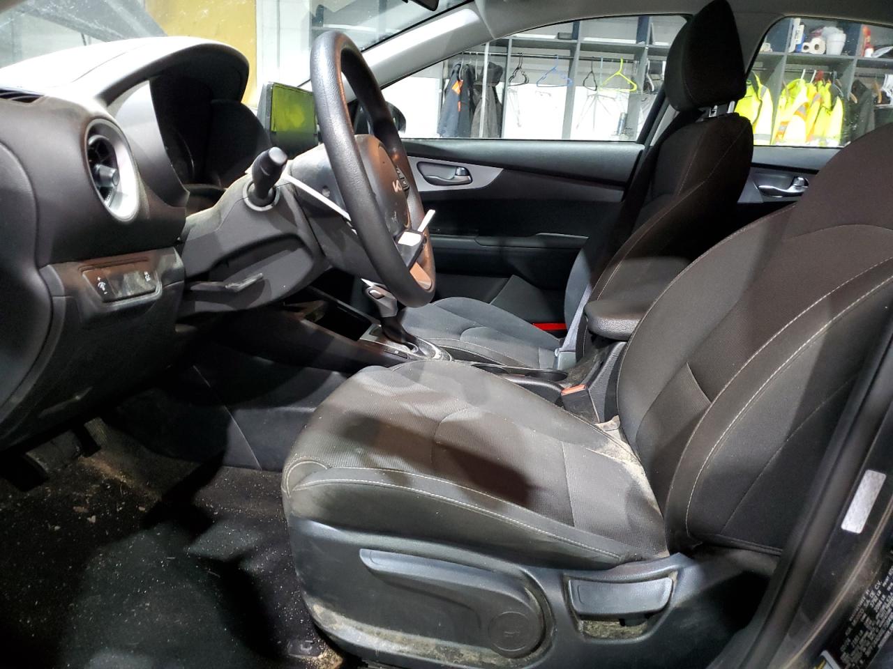 2024 KIA FORTE LX VIN:3KPF24AD4RE758490
