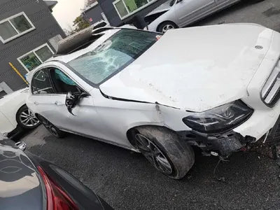 2019 Mercedes-Benz E 300 WDDZF4KB5KA672067 VIN:WDDZF4KB5KA672067