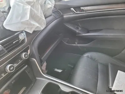 2018 Honda Accord VIN: