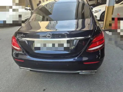 2019 Mercedes-Benz E 220 VIN: