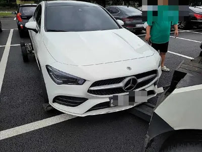 2020 Mercedes-Benz CLA 250 VIN:
