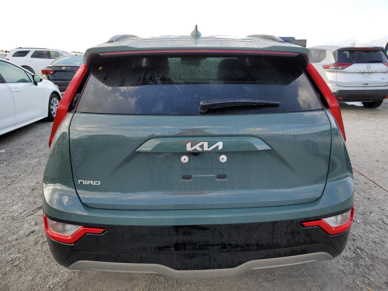 2024 KIA NIRO WIND VIN:KNDCR3L14R5125964