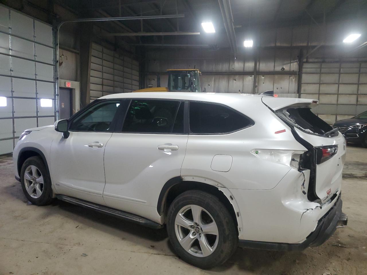 2023 TOYOTA HIGHLANDER HYBRID LE VIN:5TDBBRCH8PS112643