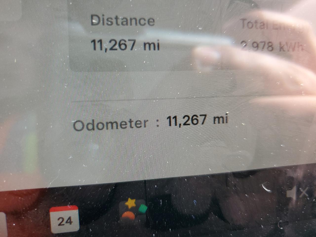 2024 TESLA MODEL Y  VIN:7SAYGAEEXRF116381