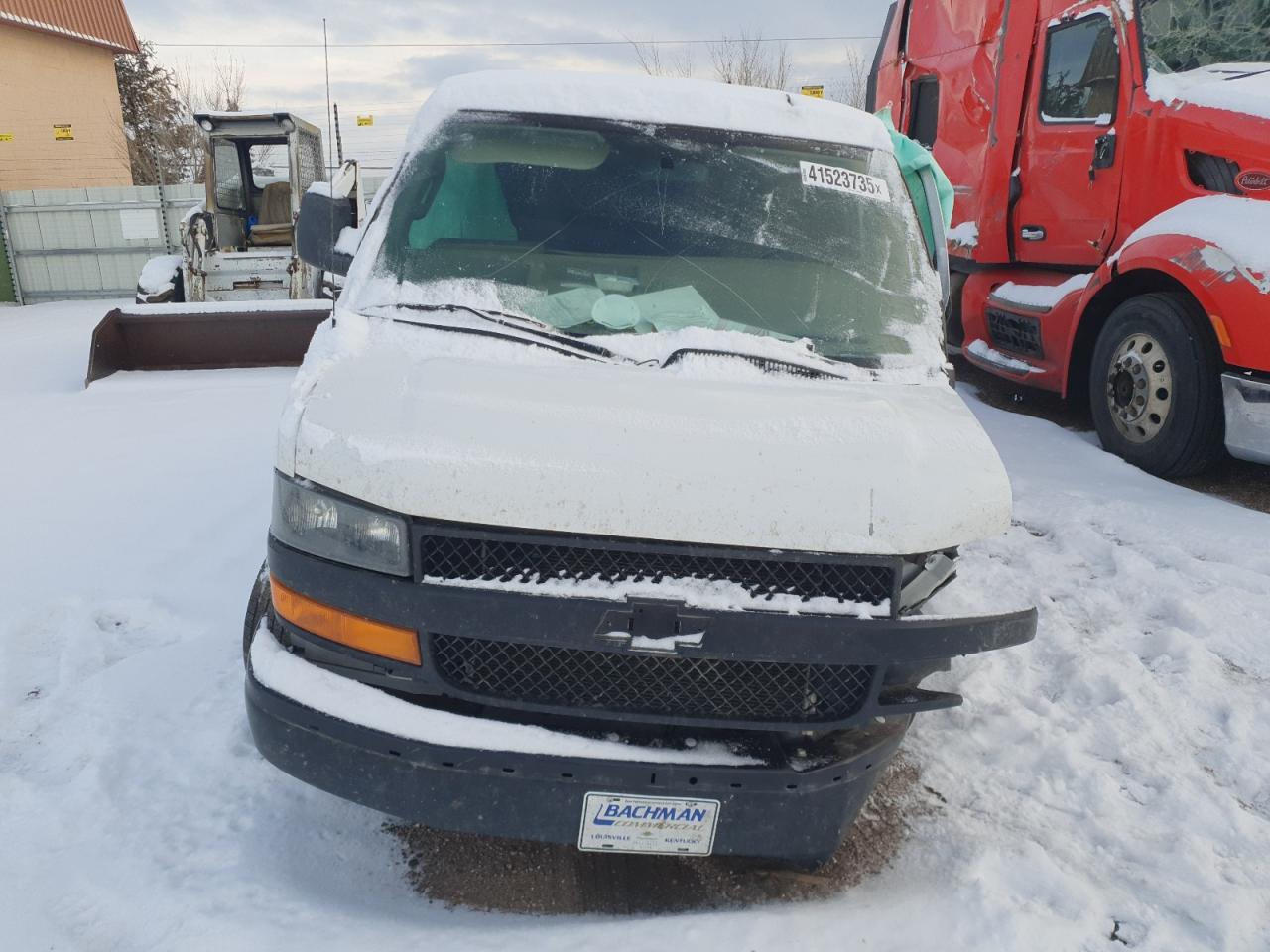 2023 CHEVROLET EXPRESS G2500  VIN:JN1BJ1CP6HW017109