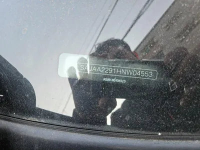 2017 Jaguar XJ SAJAA2291HNW04553 VIN:SAJAA2291HNW04553