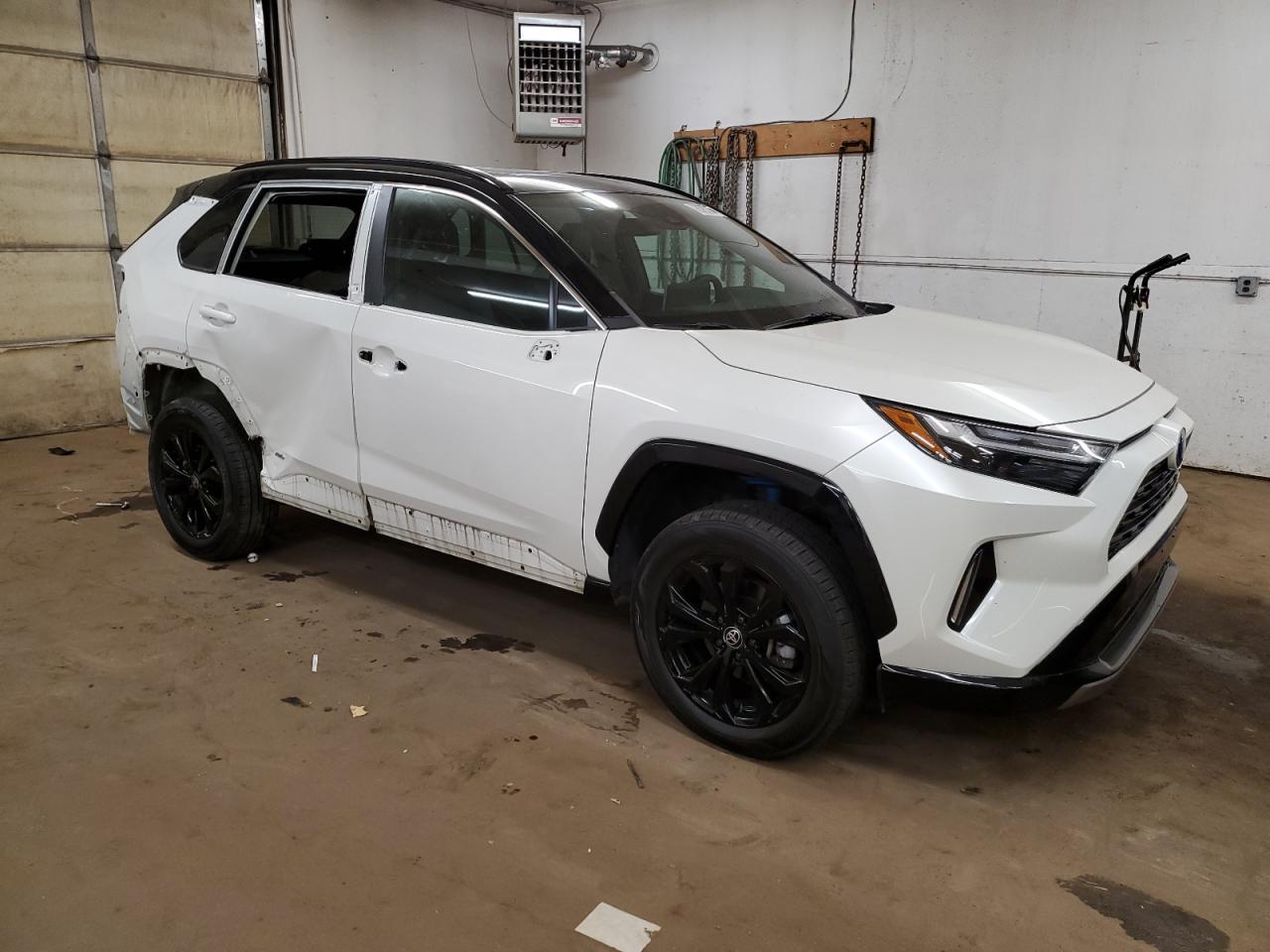 2022 TOYOTA RAV4 XSE VIN:4T3E6RFV4NU105008
