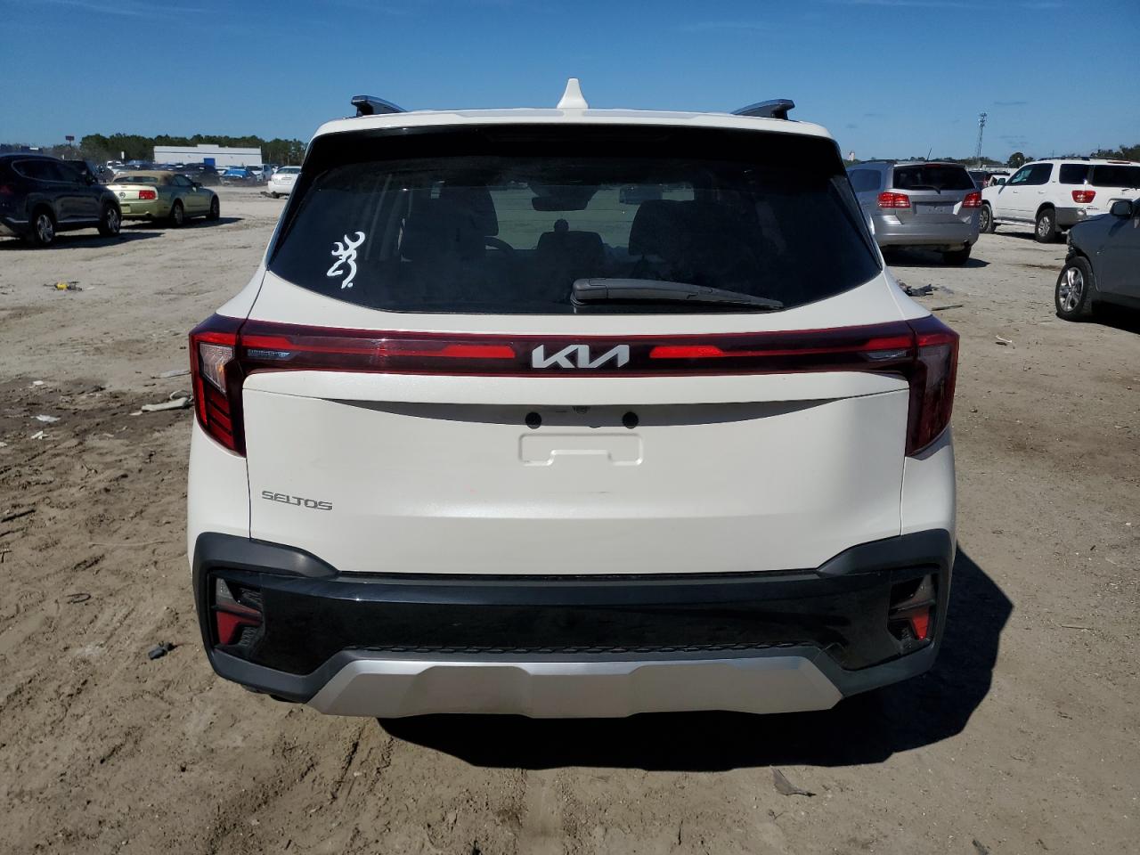 2024 KIA SELTOS EX VIN:KNDER2AAXR7484200