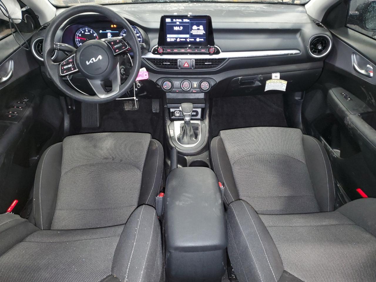 2022 KIA FORTE FE VIN:3KPF24AD7NE464480