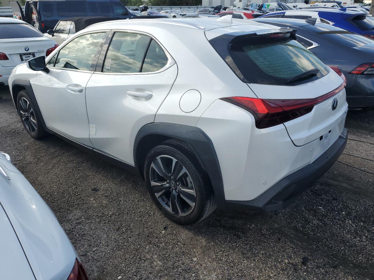 2022 LEXUS UX 200 BASE VIN:JTHX3JBH7N2052590