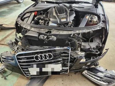 2014 Audi A8 VIN: