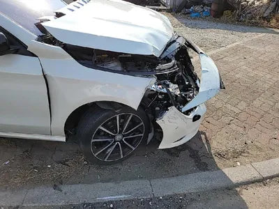 2015 Mercedes-Benz CLA 200 WDDSJ0CB8FN223021 VIN:WDDSJ0CB8FN223021