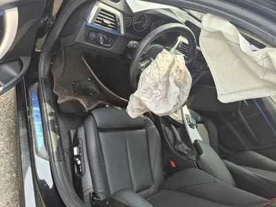 2016 BMW 320 WBA8C5101HK643329 VIN:WBA8C5101HK643329