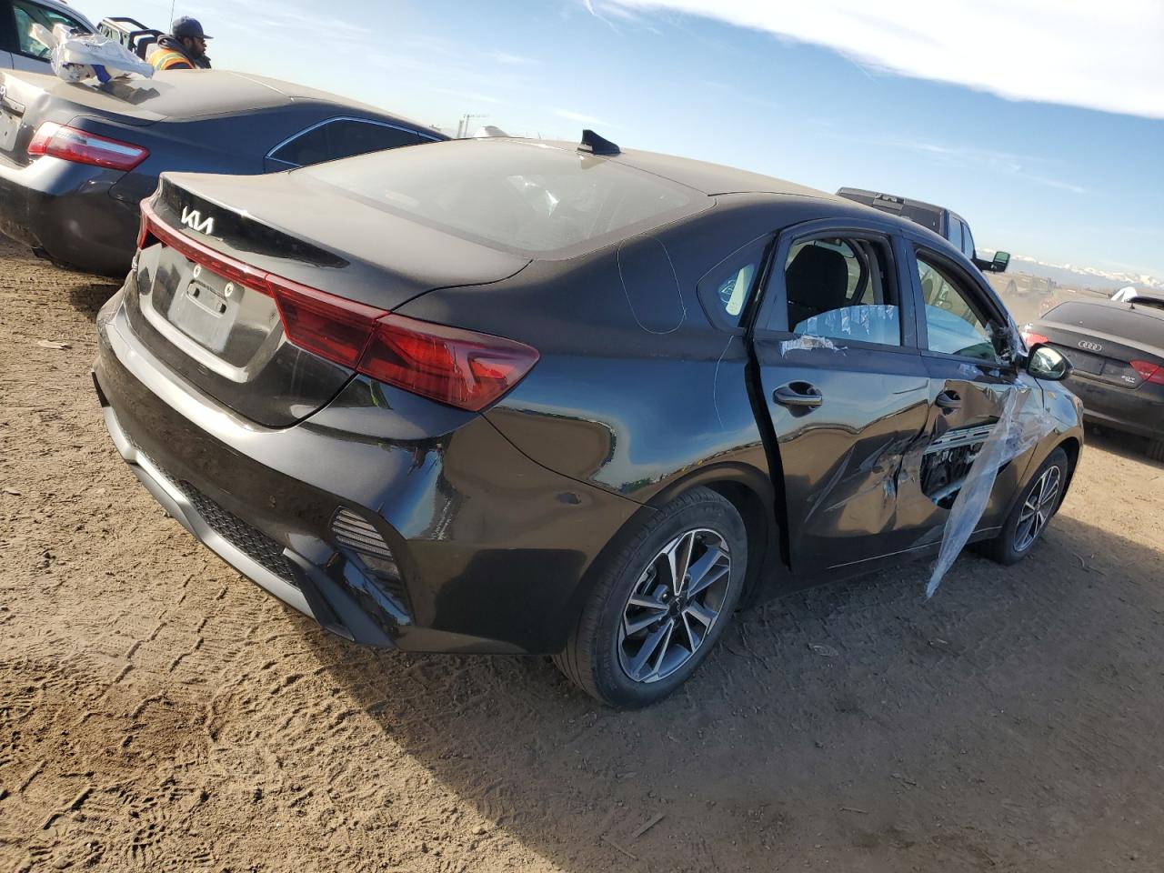 2022 KIA FORTE FE VIN:3KPF24AD7NE472546