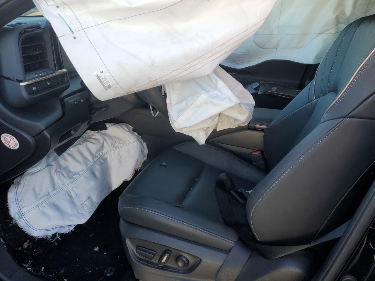 2024 TOYOTA CROWN XLE VIN:JTDAAAAF6R3028410