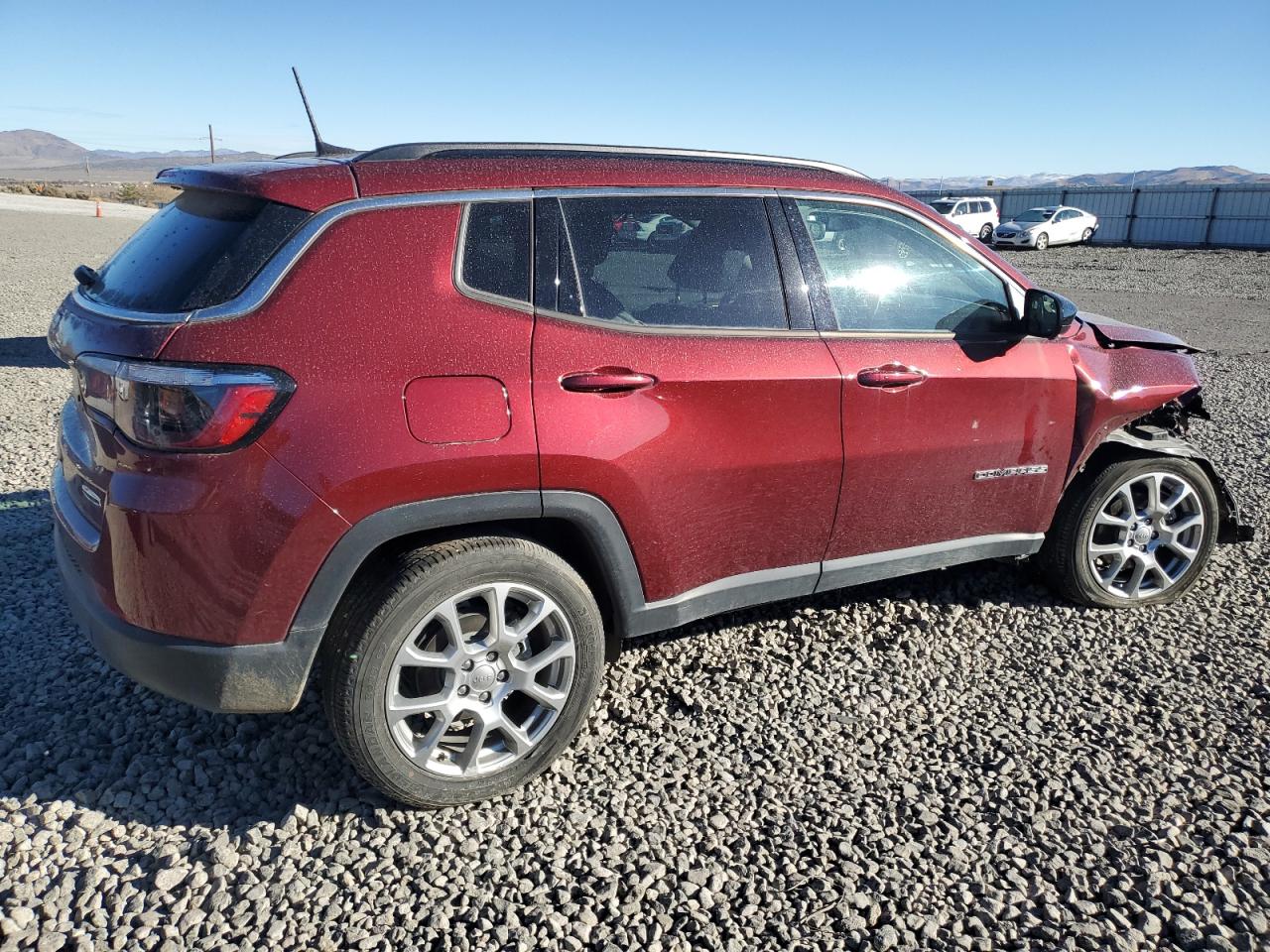 2022 JEEP COMPASS LATITUDE LUX VIN:3C4NJDFB6NT219235