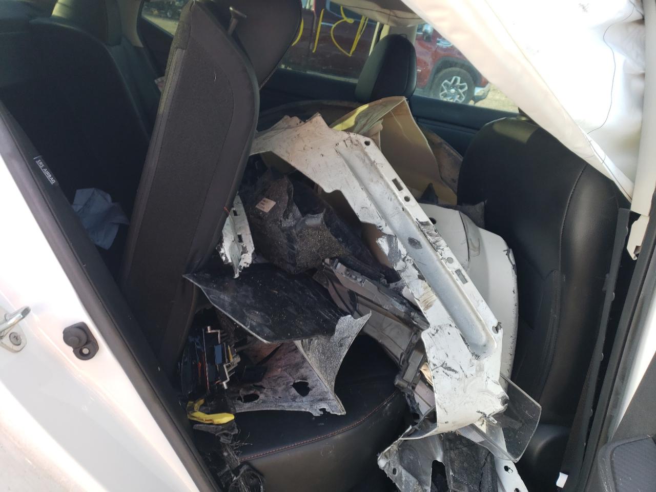 2022 NISSAN SENTRA SR VIN:3N1AB8DV9NY285090