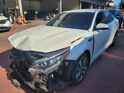 2016 Kia K5 KNAGX411BGA085388 VIN:KNAGX411BGA085388