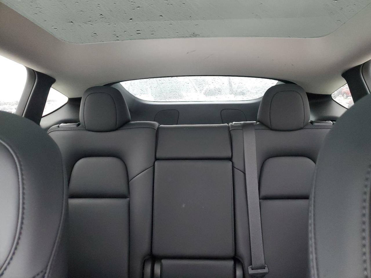 2023 TESLA MODEL Y  VIN:7SAYGDEE6PF704440