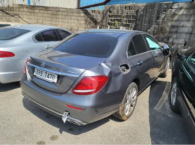 2018 Mercedes-Benz E 300 283KMWDDZF4KB5JA3 VIN:283KMWDDZF4KB5JA3