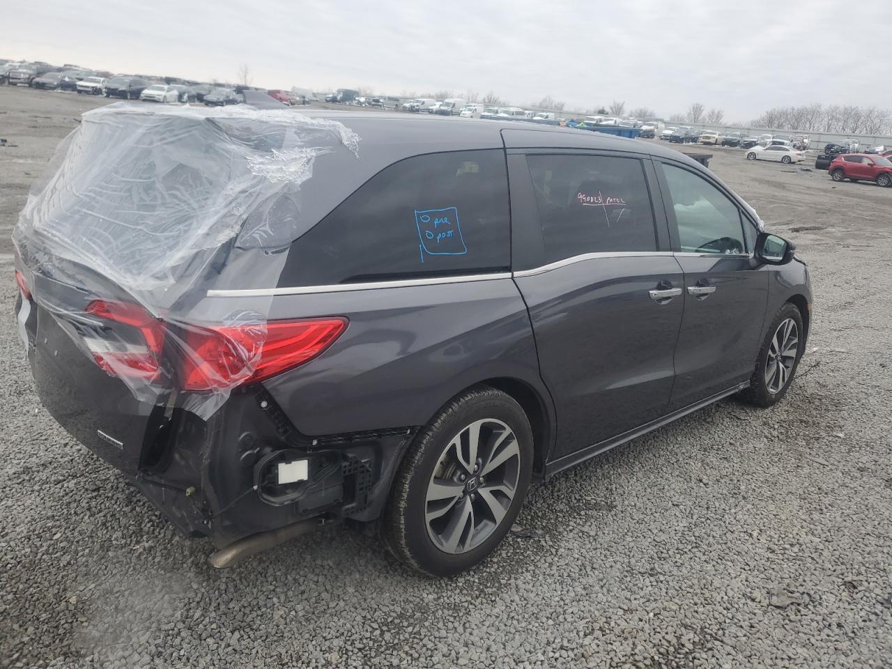 2022 HONDA ODYSSEY TOURING VIN:5FNRL6H81NB057005