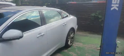 2016 Jaguar XJS VIN: