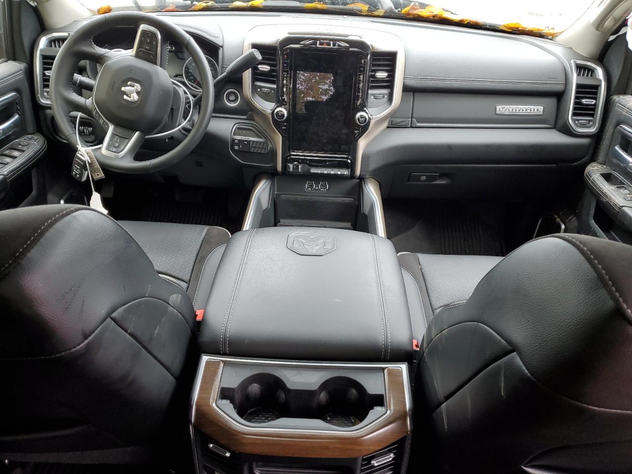 2024 RAM 3500 LARAMIE VIN:3C63R3JL1RG204397