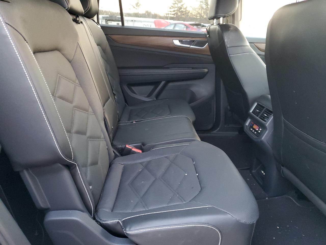 2024 VOLKSWAGEN ATLAS SE VIN:1V2DR2CA3RC535759