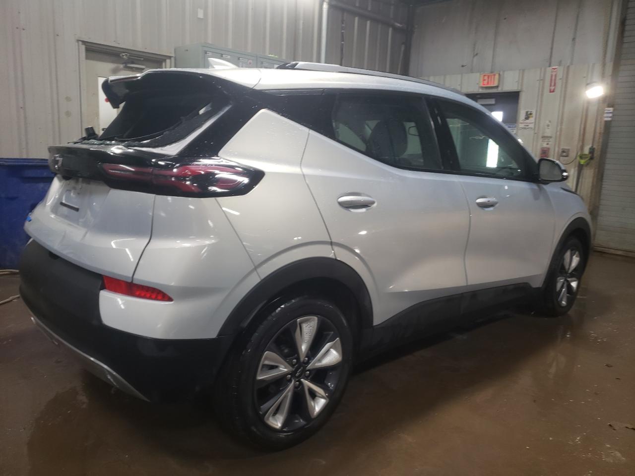 2022 CHEVROLET BOLT EUV LT VIN:1G1FY6S01N4112060