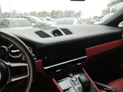 2021 Porsche Cayenne VIN: