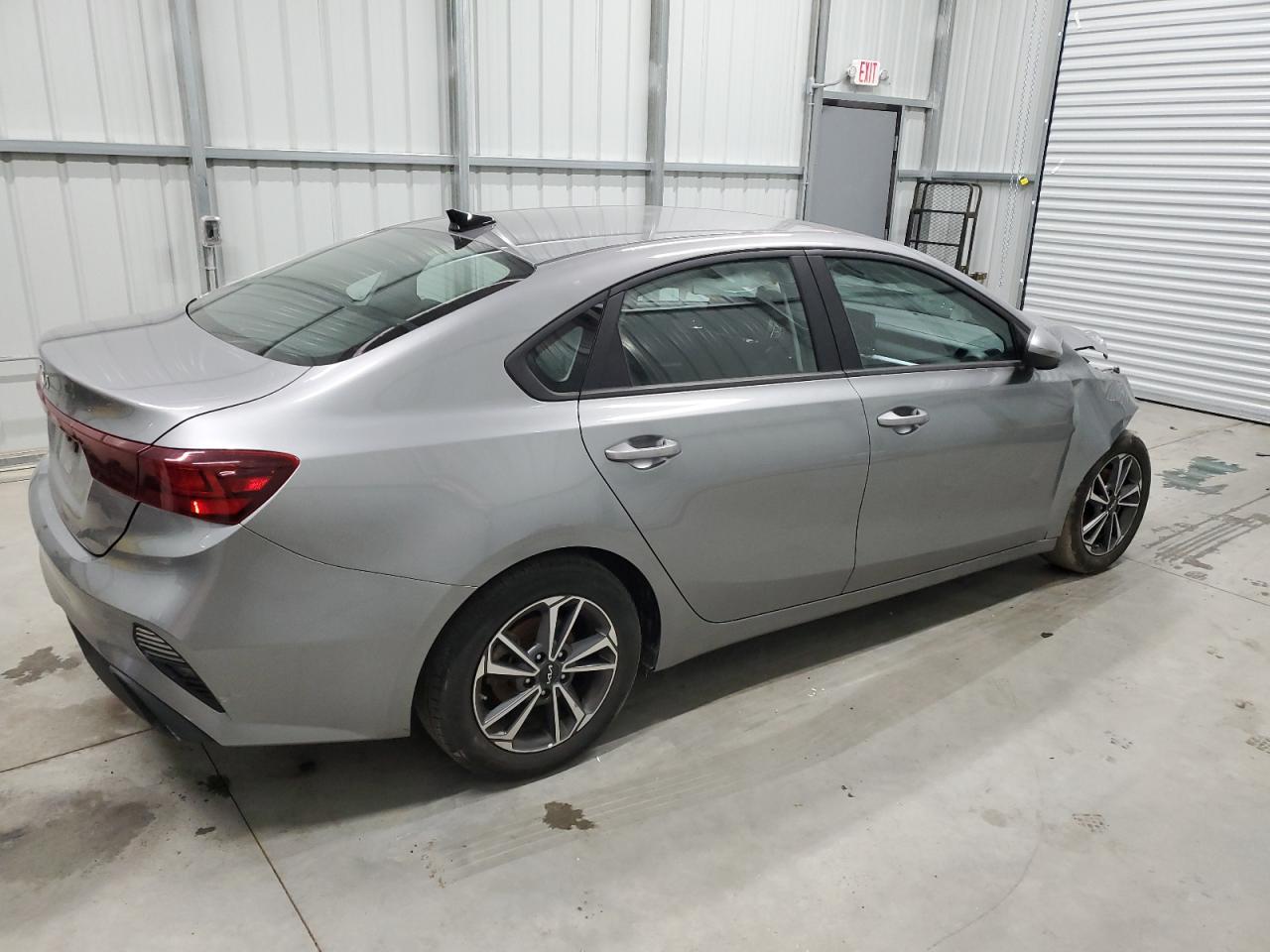 2023 KIA FORTE LX VIN:3KPF24AD3PE526296
