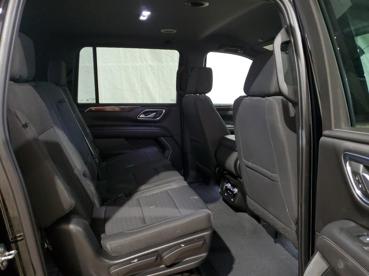 2022 GMC YUKON XL K1500 SLE VIN:1GKS2FED2NR288015