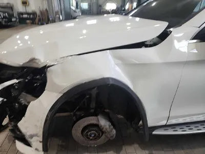 2019 Mercedes-Benz GLC 300 VIN: