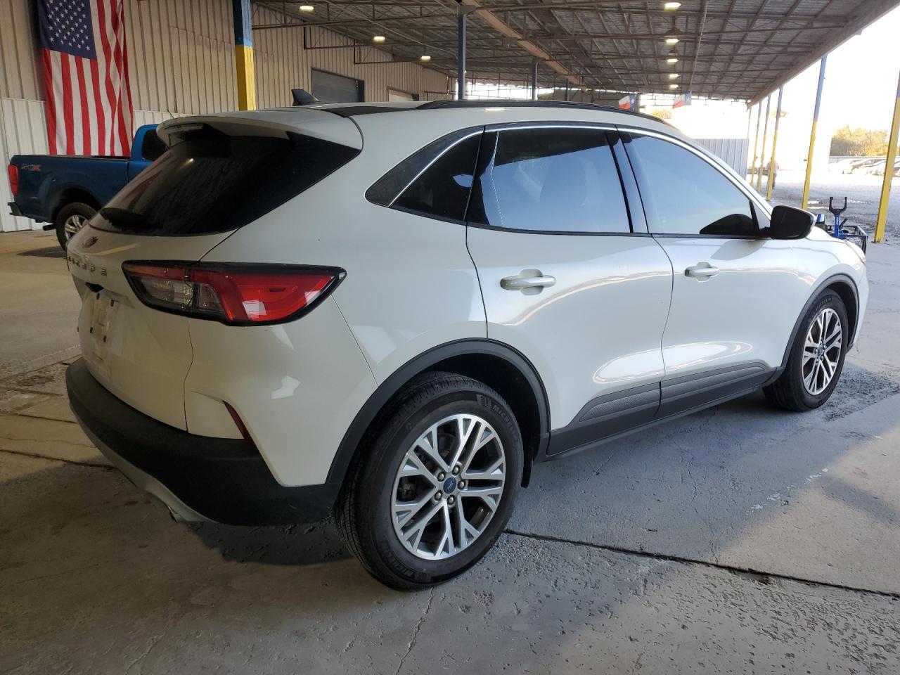 2022 FORD ESCAPE SEL VIN:1FMCU0H68NUB68233