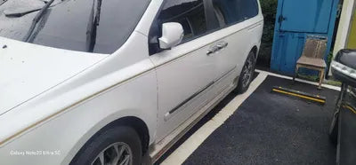 2014 Kia Carnival VIN: