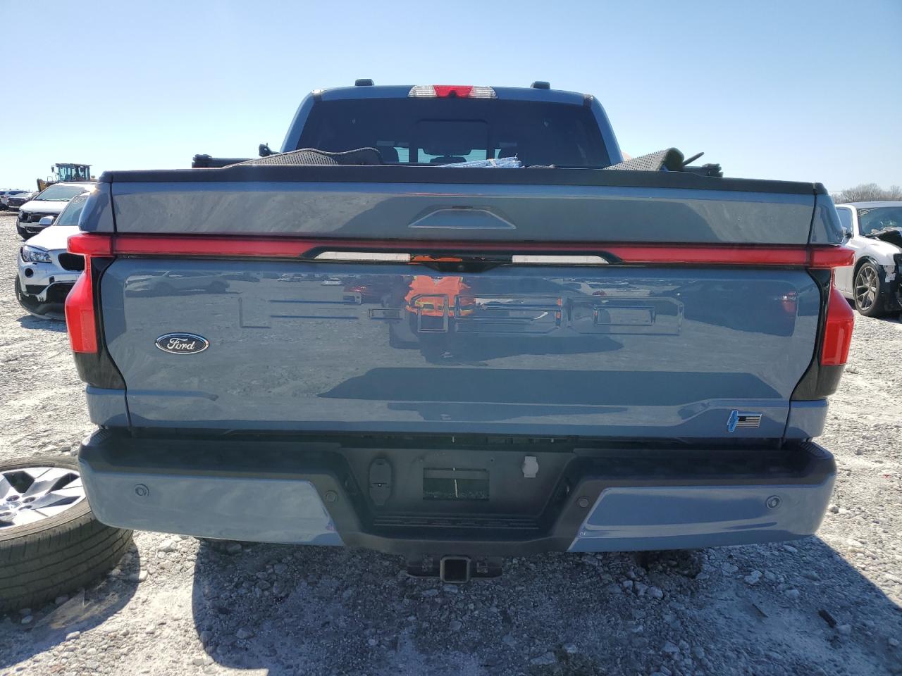 2023 FORD F150 LIGHTNING PRO VIN:1FTVW1EL4PWG15123