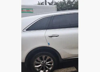 2018 Kia Sorento KNAPH81BBJA433965 VIN:KNAPH81BBJA433965