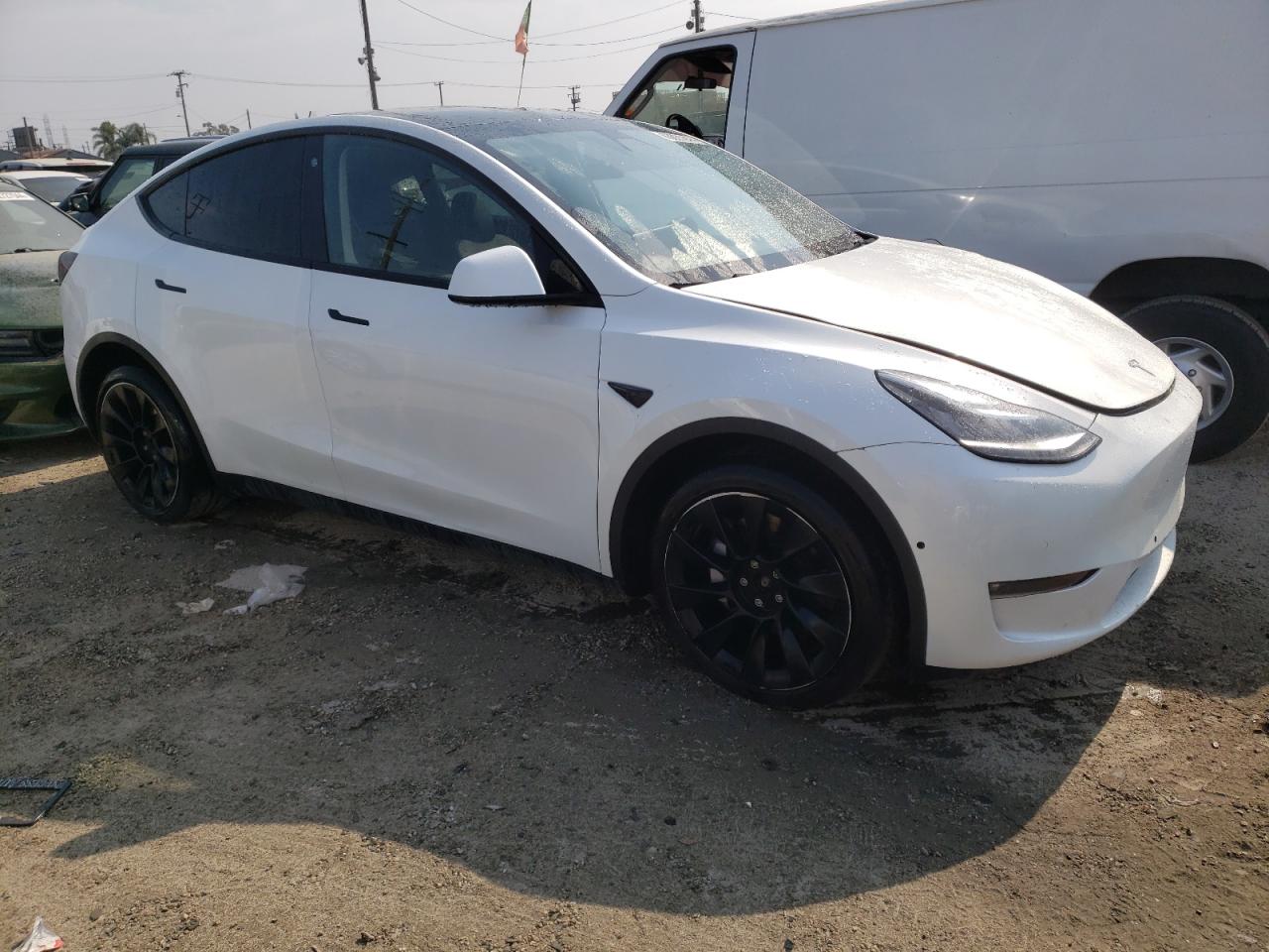 2022 TESLA MODEL Y  VIN:7SAYGDEEXNF480909