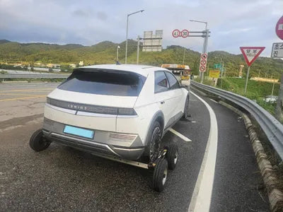2023 Hyundai Ioniq KMHKR81EFPU210537 VIN:KMHKR81EFPU210537
