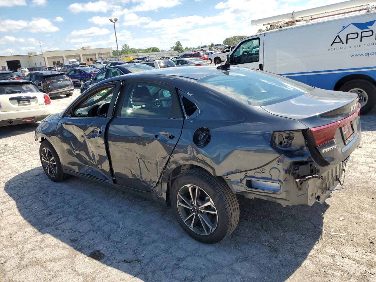 2024 KIA FORTE LX VIN:3KPF24AD8RE753616