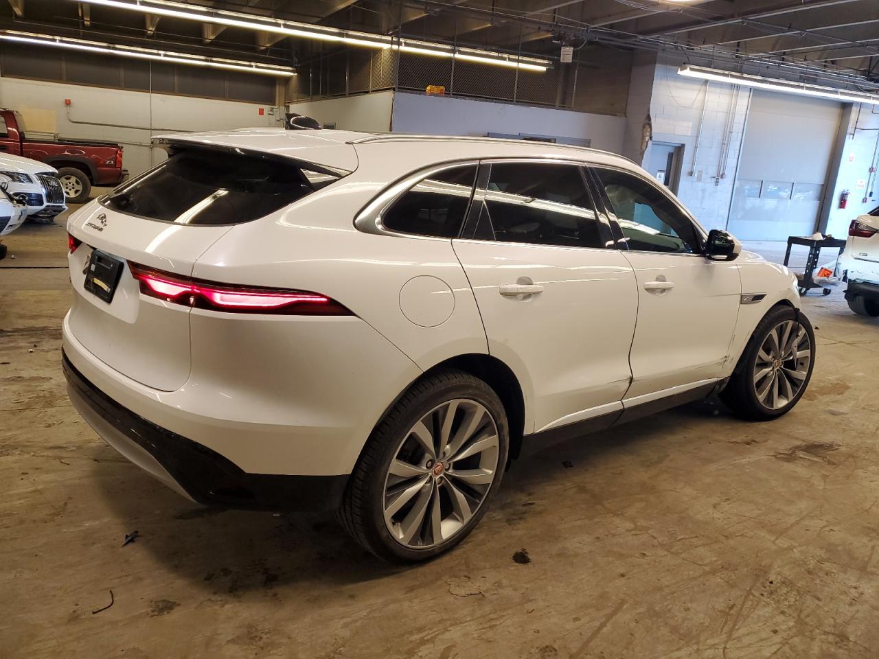 2023 JAGUAR F-PACE S VIN:SADCJ2EX4PA705856