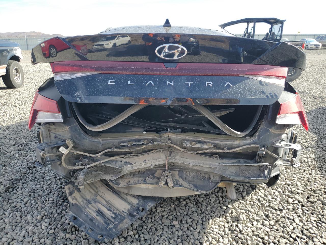 2022 HYUNDAI ELANTRA SE VIN:KMHLL4AG5NU241717