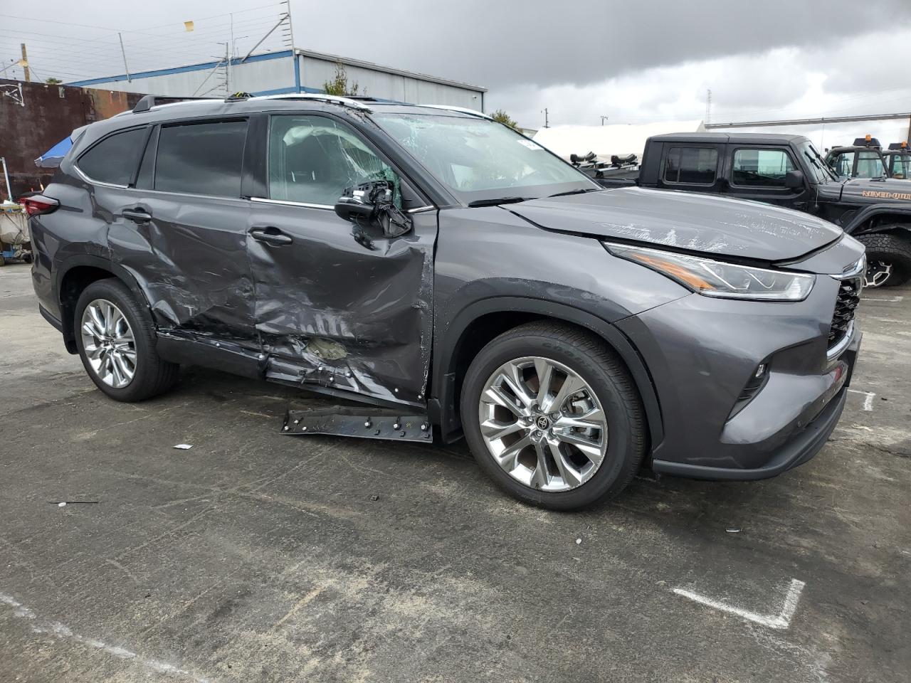 2024 TOYOTA HIGHLANDER LE VIN:5TDKDRBH0RS530998