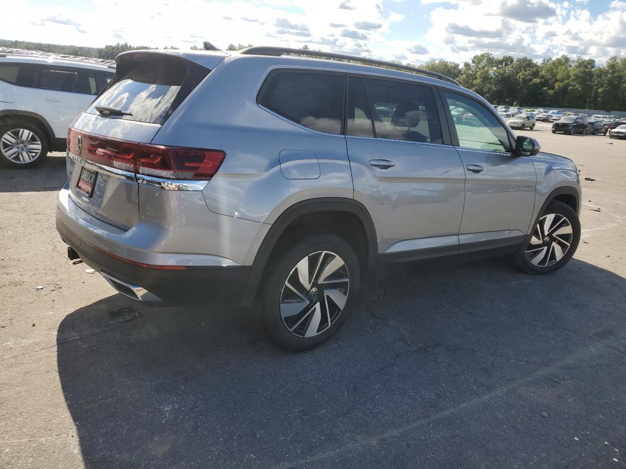 2024 VOLKSWAGEN ATLAS SE VIN:1V2WR2CA4RC551624