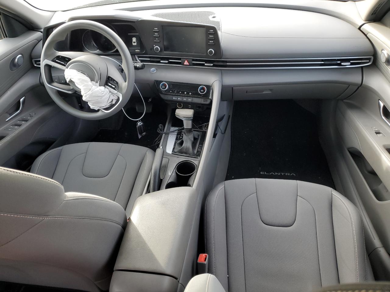 2022 HYUNDAI ELANTRA SEL VIN:KMHLM4AG5NU283804