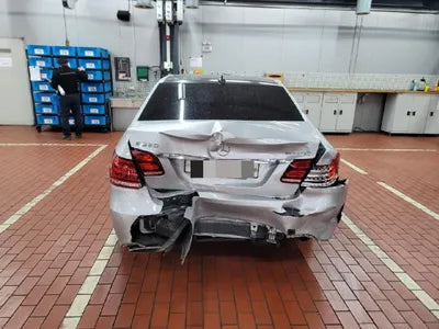 2015 Mercedes-Benz E 220 WDDHF0AB4FB168115 VIN:WDDHF0AB4FB168115