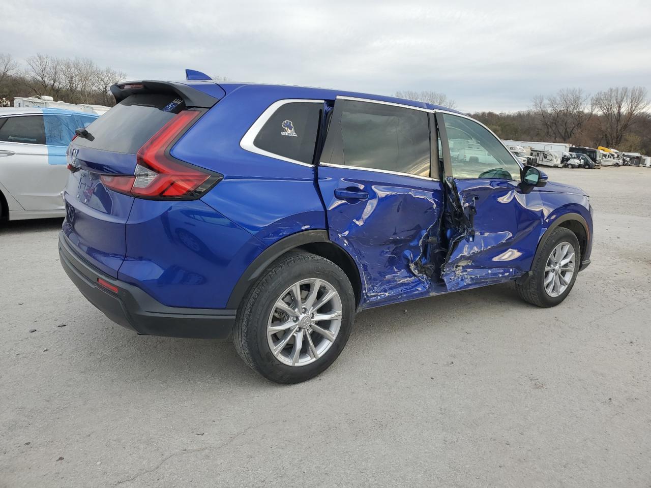 2024 HONDA CR-V EXL VIN:2HKRS4H78RH400740