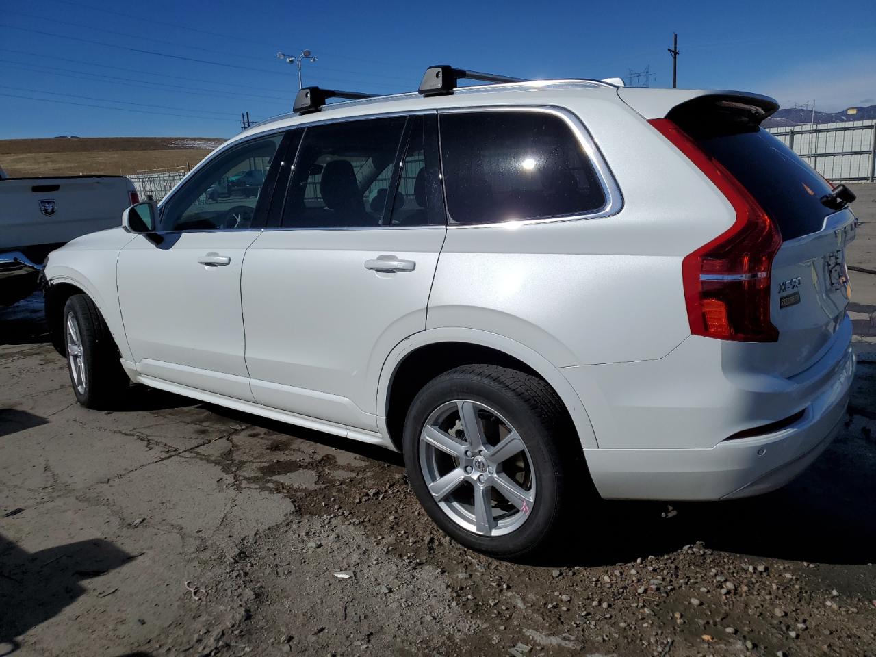 2022 VOLVO XC90 T5 MOMENTUM VIN:YV4102PK0N1837658