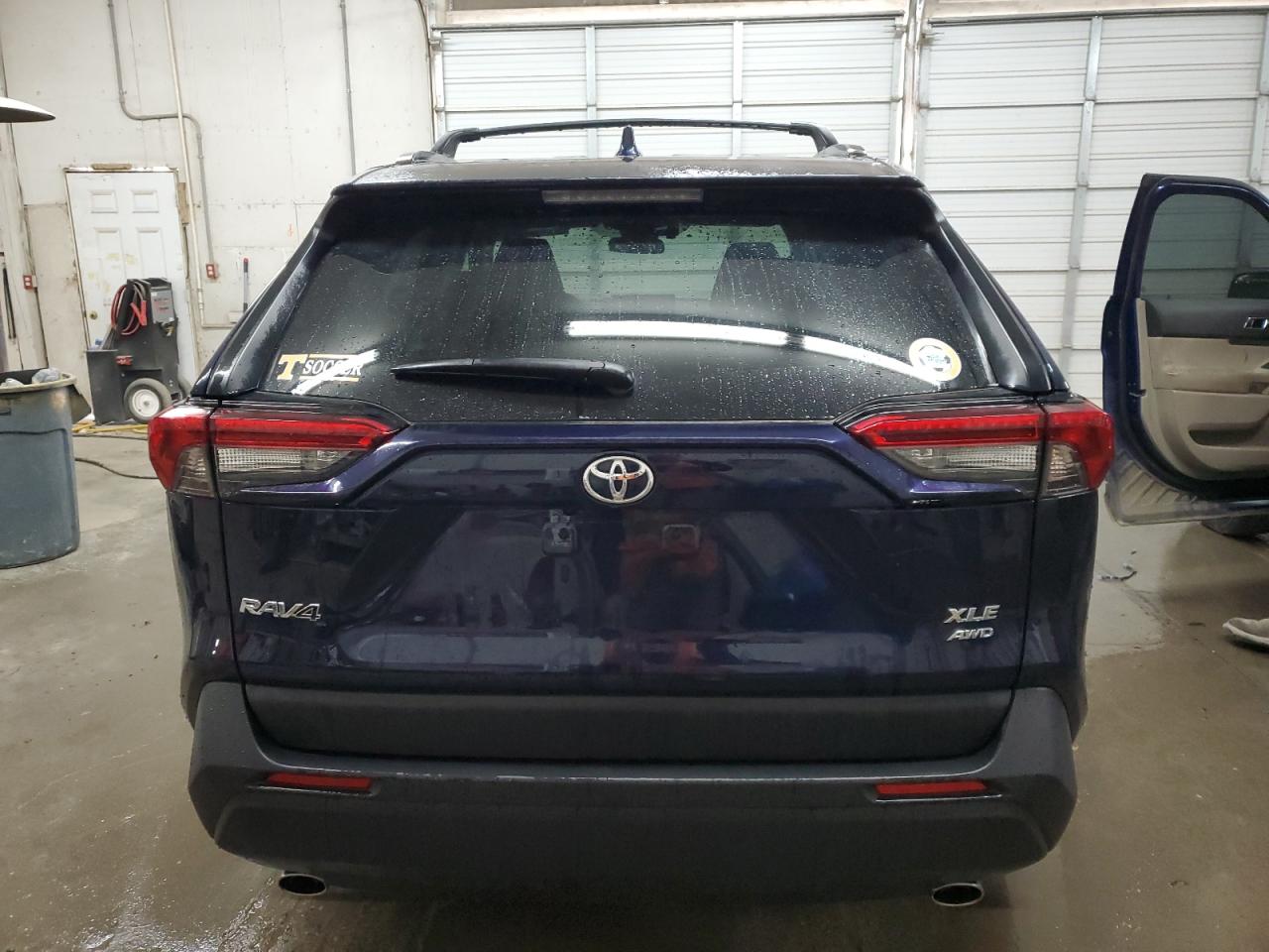2022 TOYOTA RAV4 XLE VIN:2T3P1RFV5NW289852